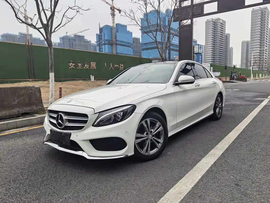 Mercedes-Benz C-Class 2017 — фото 1