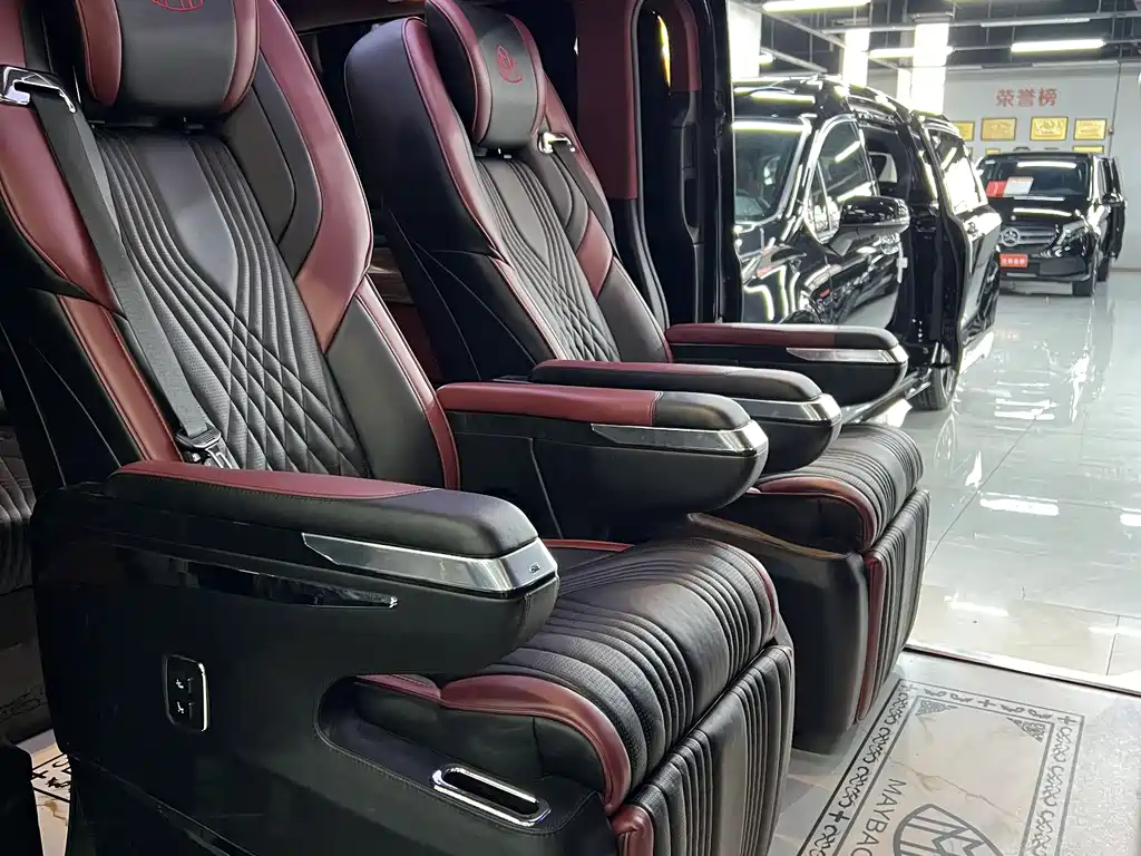 Mercedes-Benz Vito 2022 — фото 11