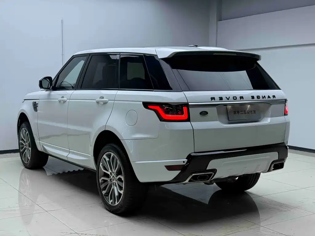 Land Rover Sport 2015 — фото 15