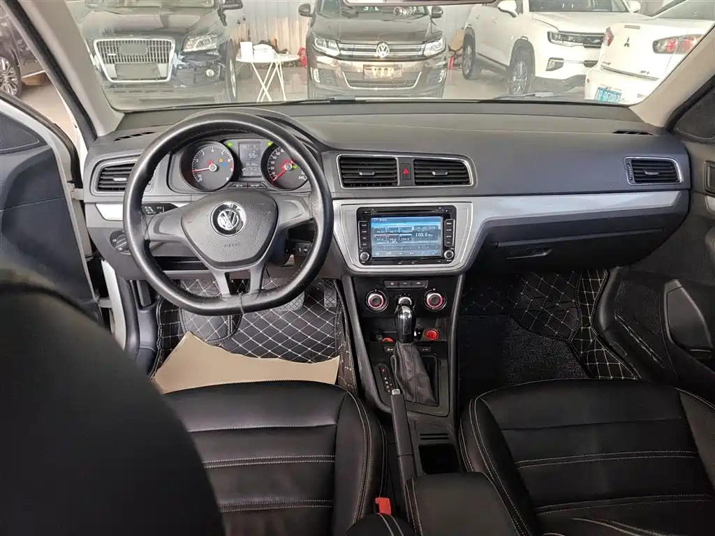 Volkswagen Gran Lavida 2016 — фото 10