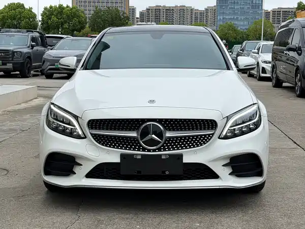 Mercedes-Benz C-Class 2021
