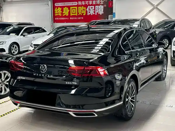 Volkswagen Magotan 2020