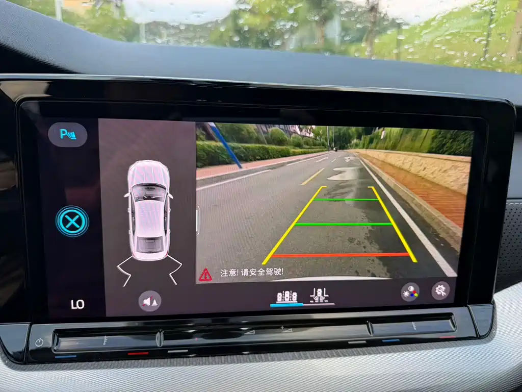 Skoda Octavia 2022 — фото 12