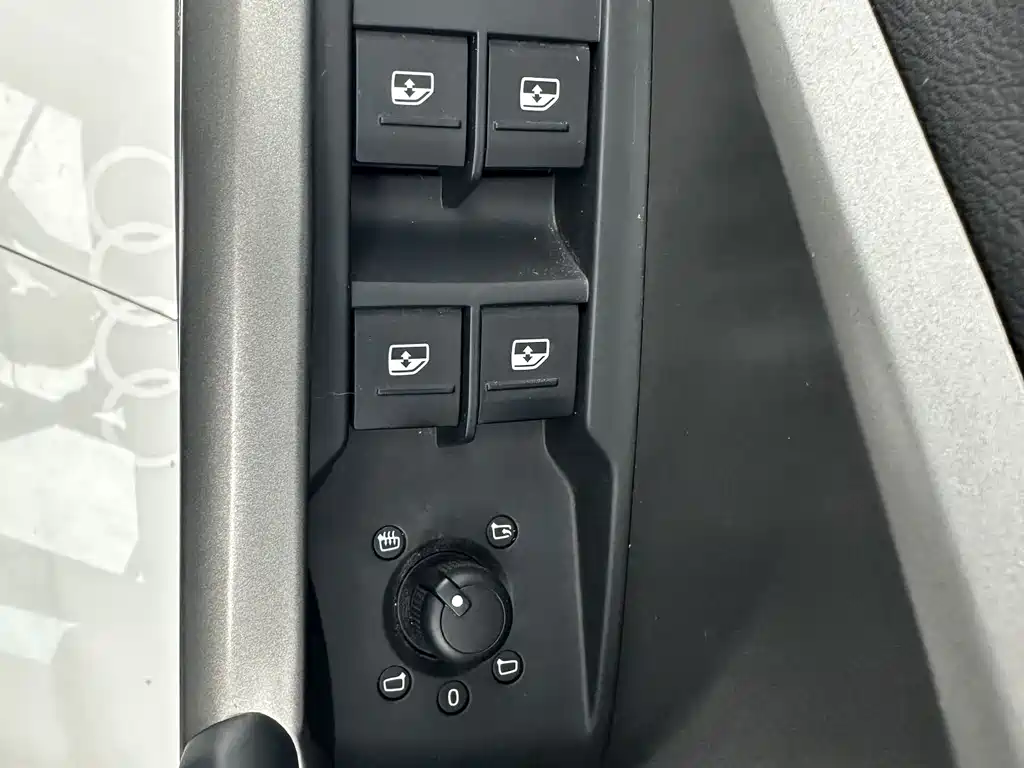 Audi Q3 2022 — фото 12