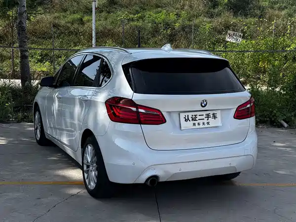 BMW 2 Series Station Wagon 2019