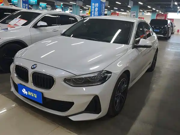 BMW 1 Series 2023