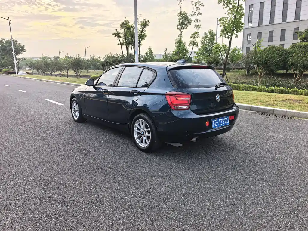BMW 1 Series 2014 — фото 13