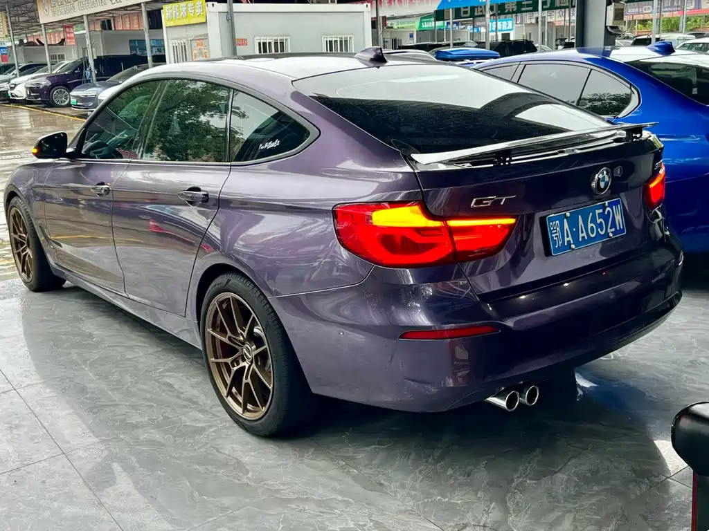 BMW 3 Series GT 2018 — фото 9