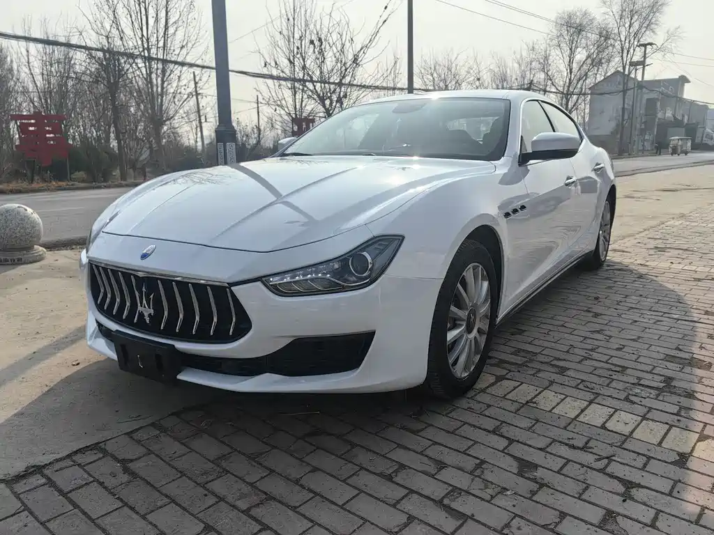 Maserati Ghibli 2018 — фото 2