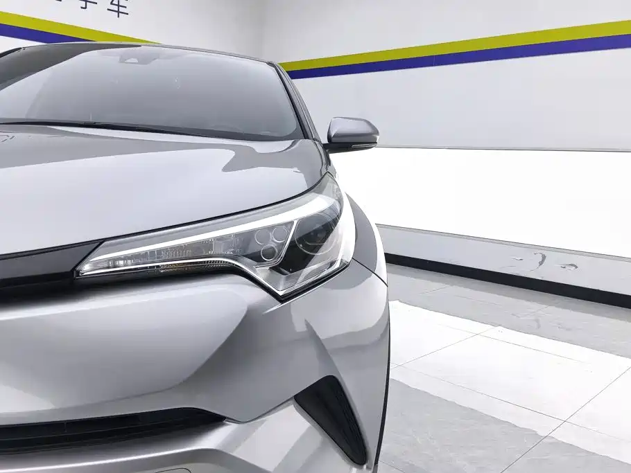 Toyota IZOA 2020 — фото 5