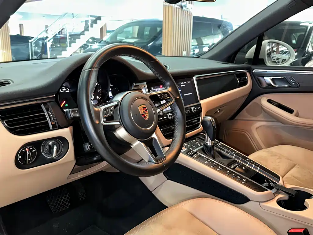 Porsche Macan 2019 — фото 7
