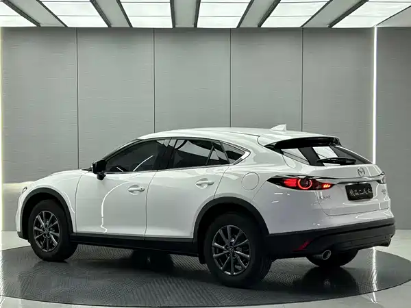 Mazda CX-4 2021