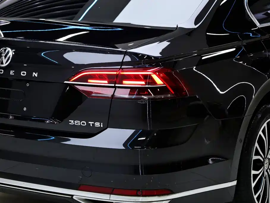 Volkswagen Phideon 2019 — фото 15