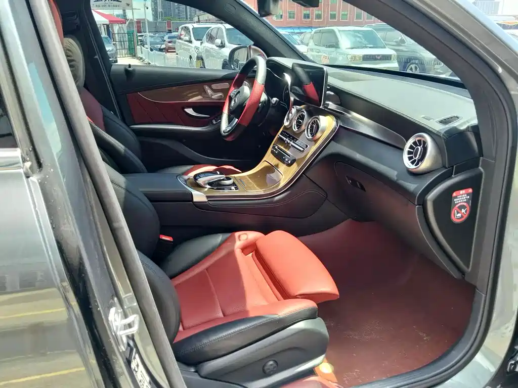 Mercedes-Benz GLC Coupe 2018 — фото 11