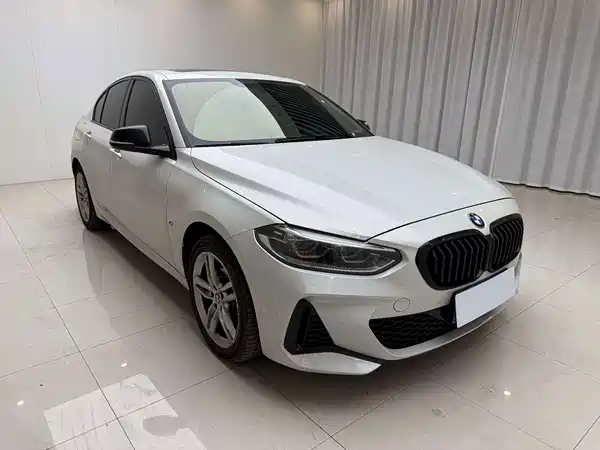 BMW 1 Series 2023
