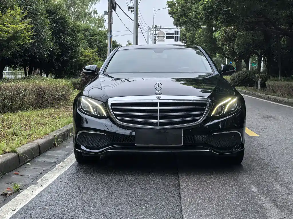 Mercedes-Benz E-Class 2018 — фото 2