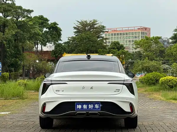 Hongqi H6 2025
