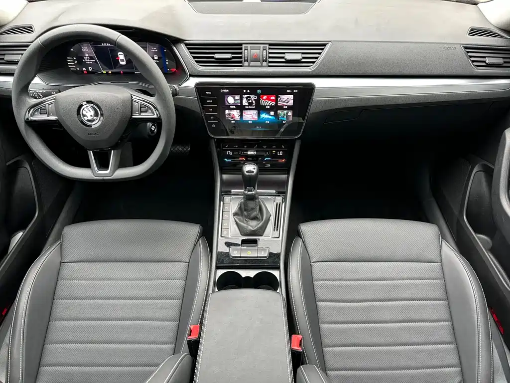 Skoda Speedy 2023 — фото 10