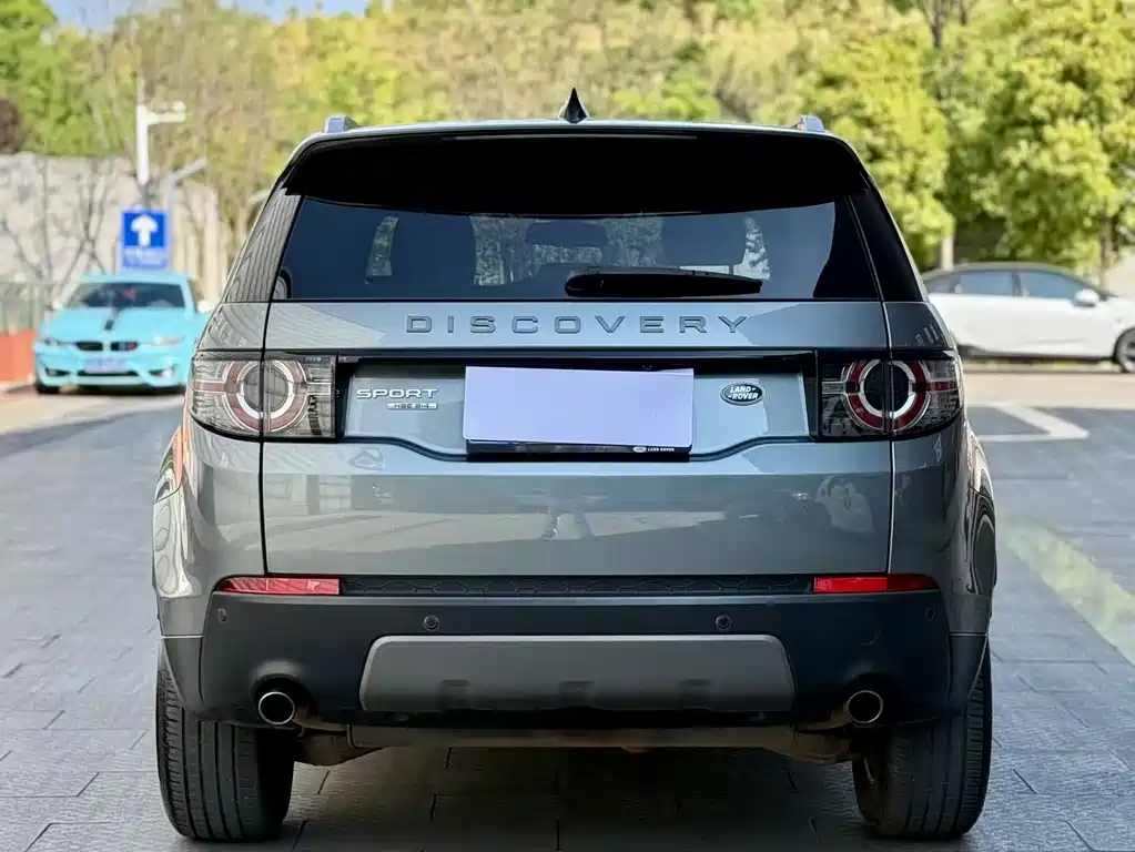 Land Rover Discovery Sport 2018 — фото 8