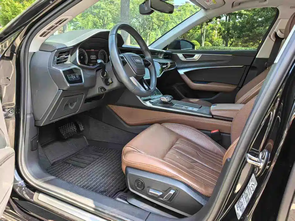 Audi A6L 2023 — фото 8