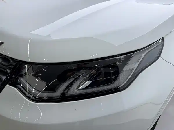 Land Rover Discovery Sport 2023