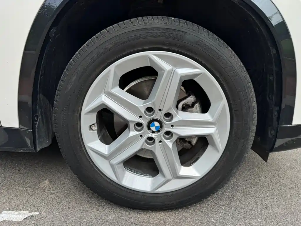 BMW X1 2023 — фото 15
