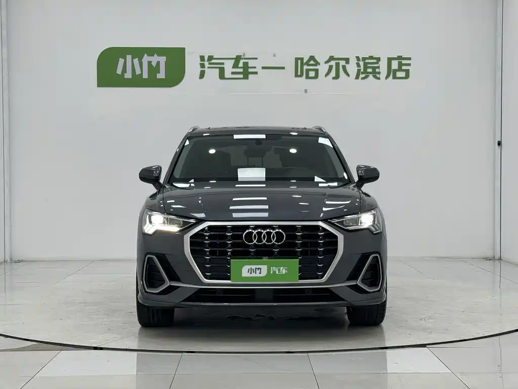 Audi Q3 2022 — фото 2