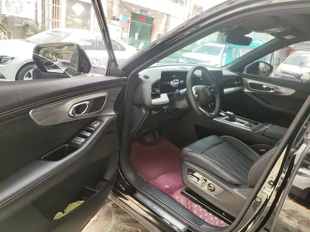 GAC Motor Trumpchi GS8 2024 — фото 12