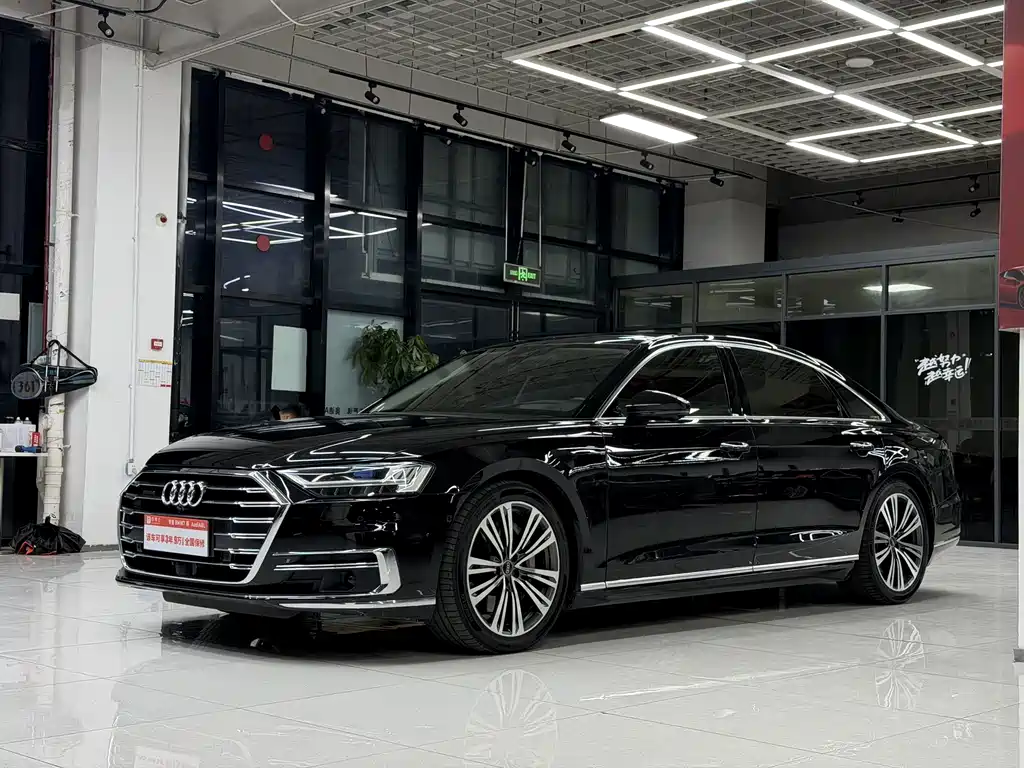 Audi A8 2021