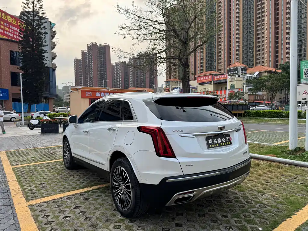 Cadillac XT5 2020 — фото 4