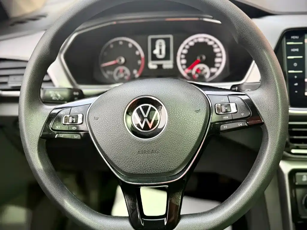 Volkswagen T-Cross 2021 — фото 19