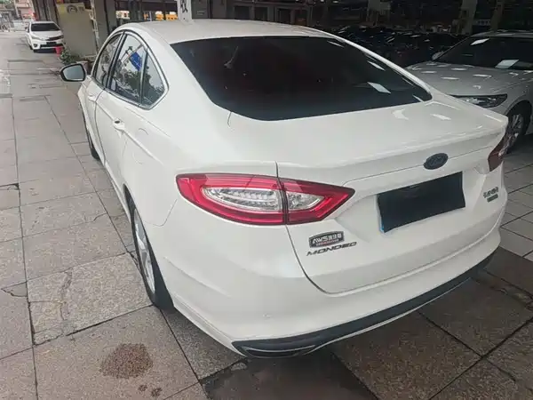 Ford Mondeo 2013