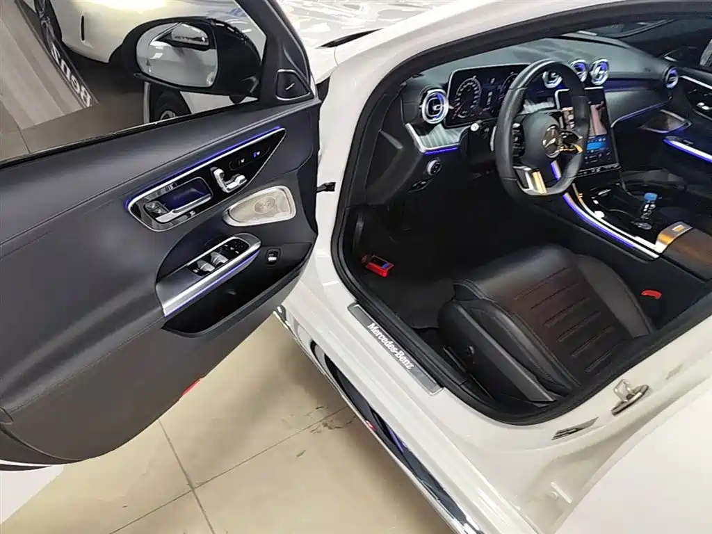 Mercedes-Benz C-Class 2022 — фото 16