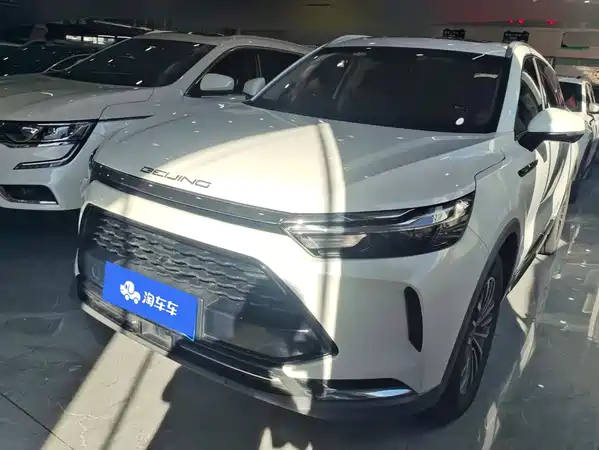 BAIC X7 2021