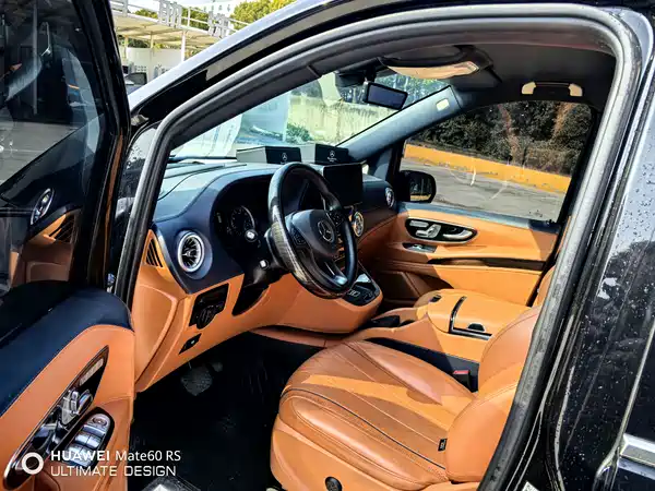 Mercedes-Benz Vito 2023