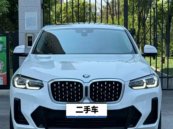 BMW X4 2022