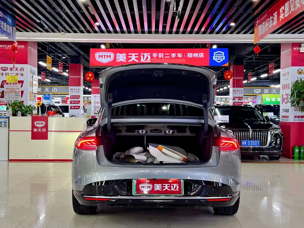 Buick Zhijing L7 2025 — фото 8