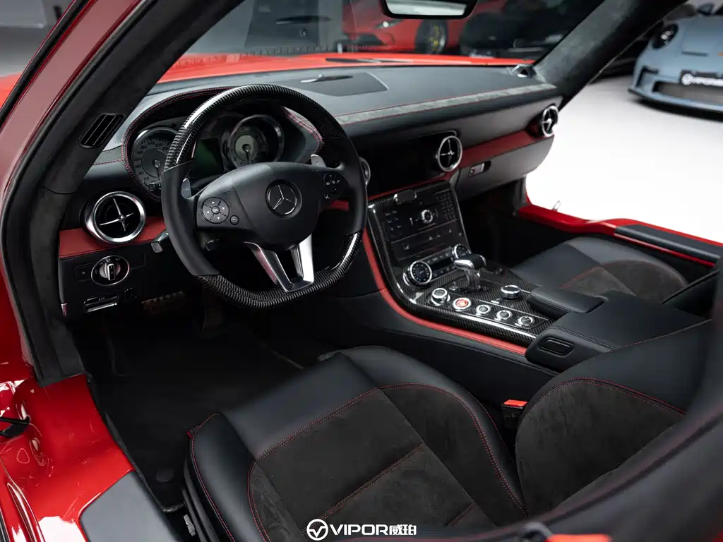 Mercedes-Benz SLS AMG 2014 — фото 8