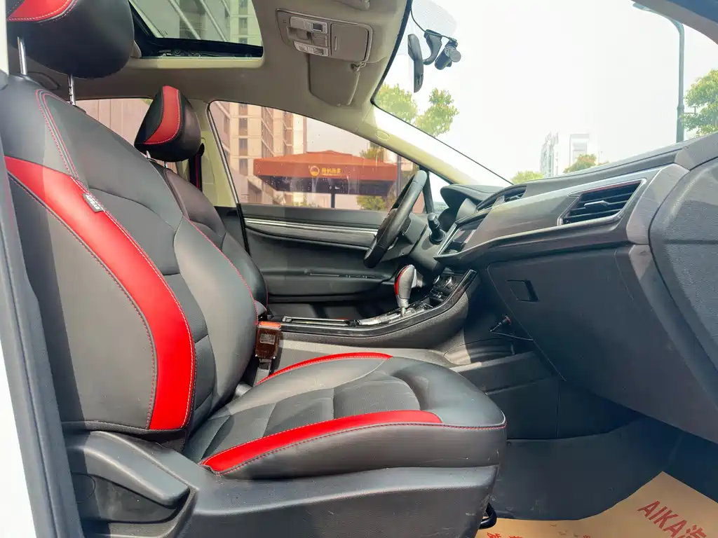 Geely Emgrand GS 2020 — фото 10