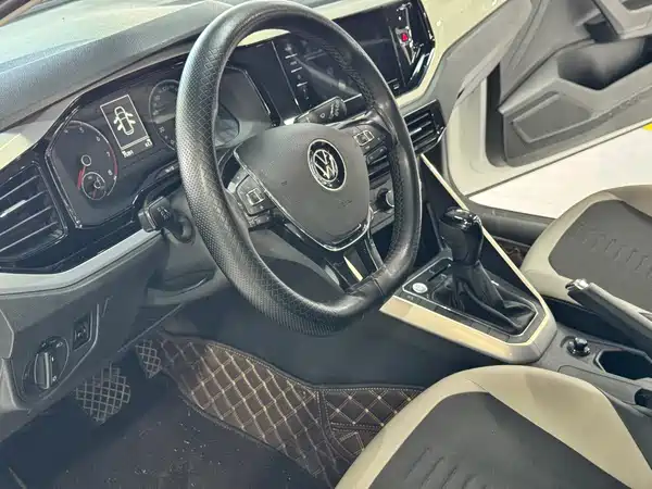 Volkswagen Polo 2022