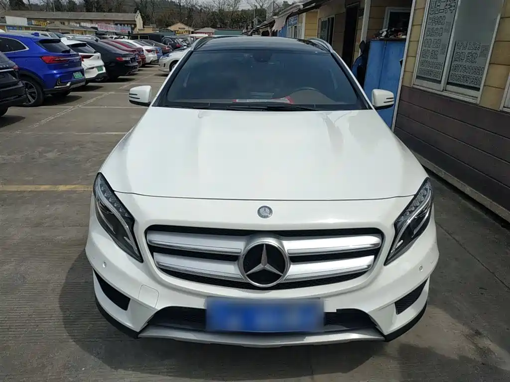 Mercedes-Benz GLA 2015 — фото 3
