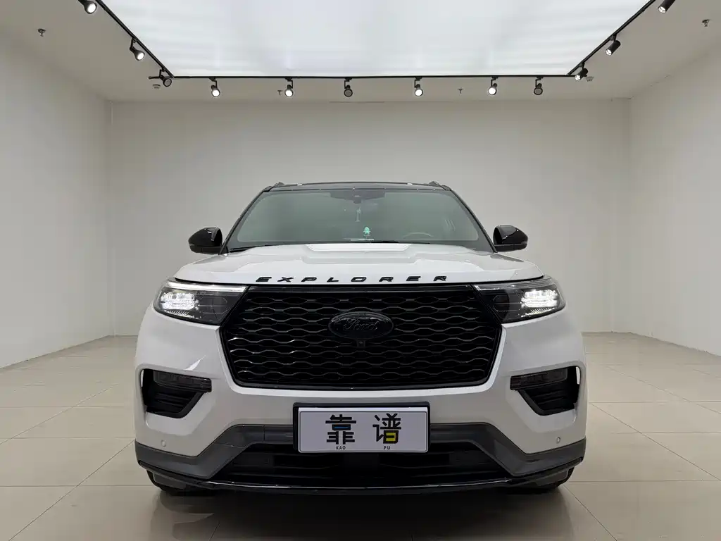 Ford Explorer 2020 — фото 2
