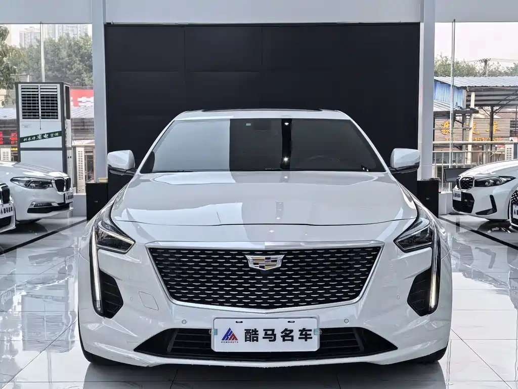 Cadillac CT6 2021 — фото 2