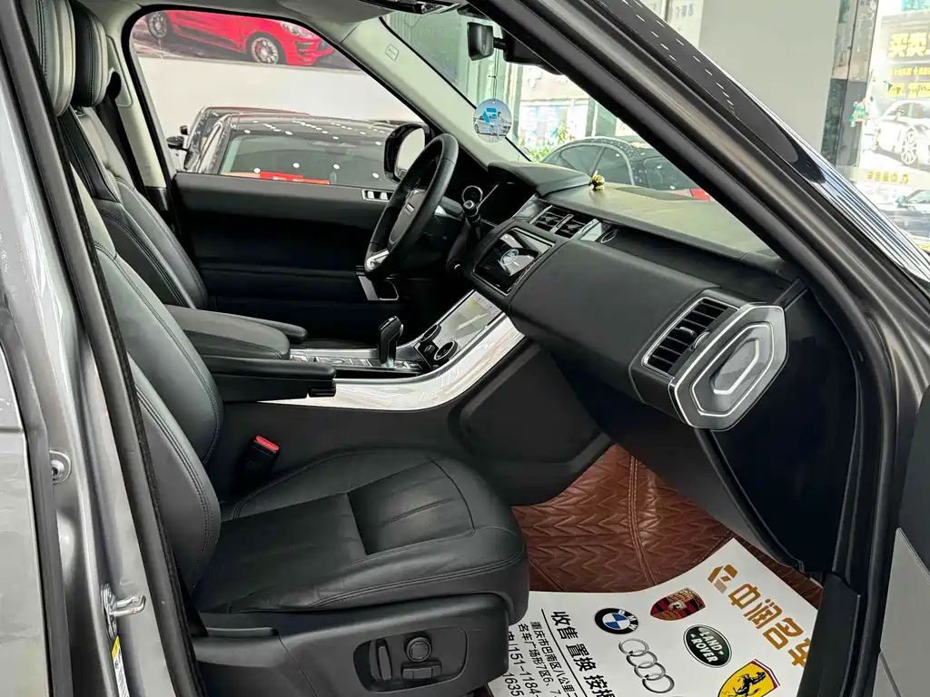 Land Rover Sport 2020 — фото 9