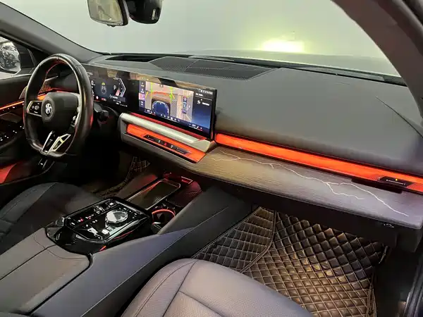 BMW 5 Series 2024