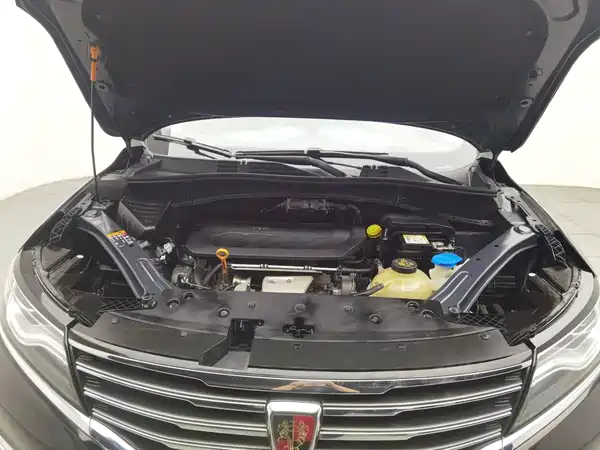 Roewe RX5 2016