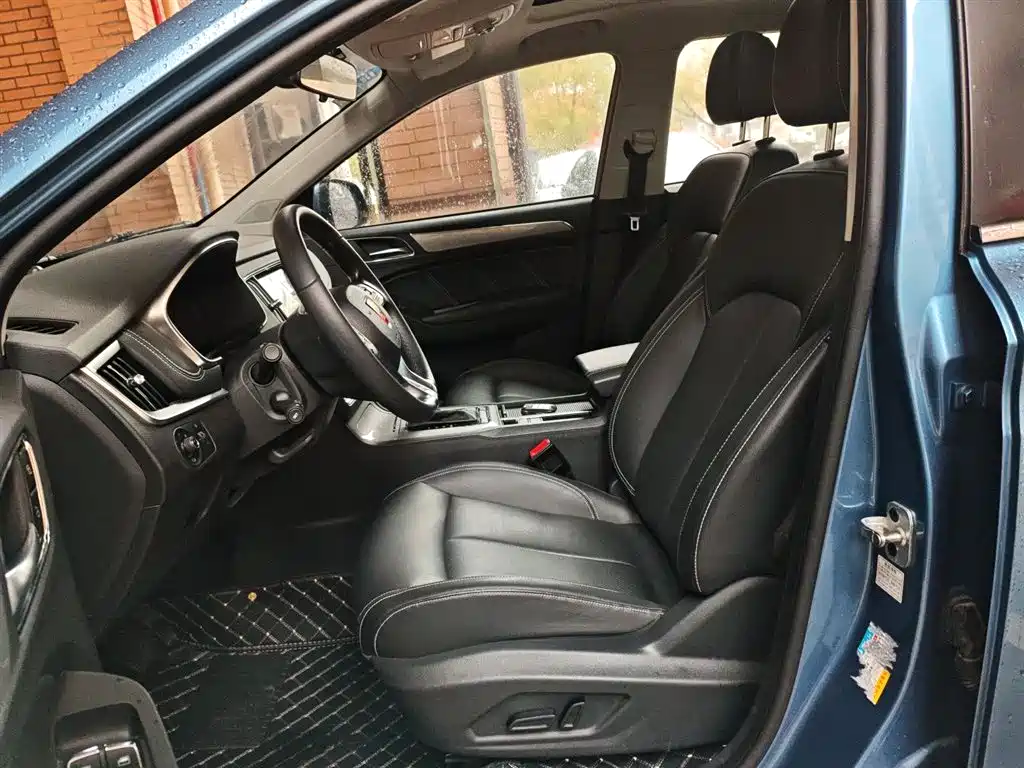 Roewe RX5 2019 — фото 15