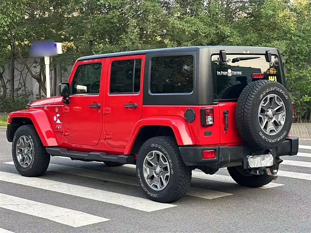 Jeep Wrangler 2017 — фото 7
