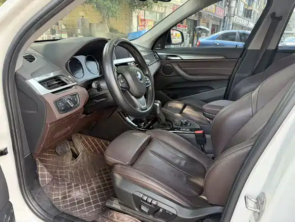 BMW X1 2019