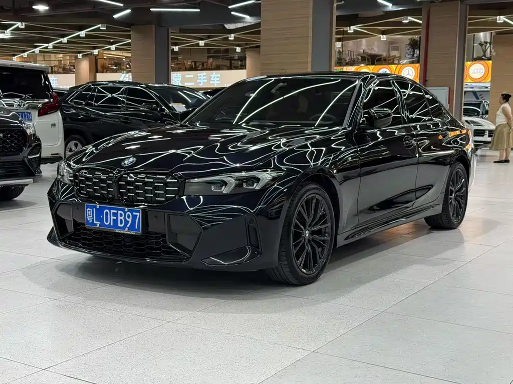 BMW 3 Series 2024